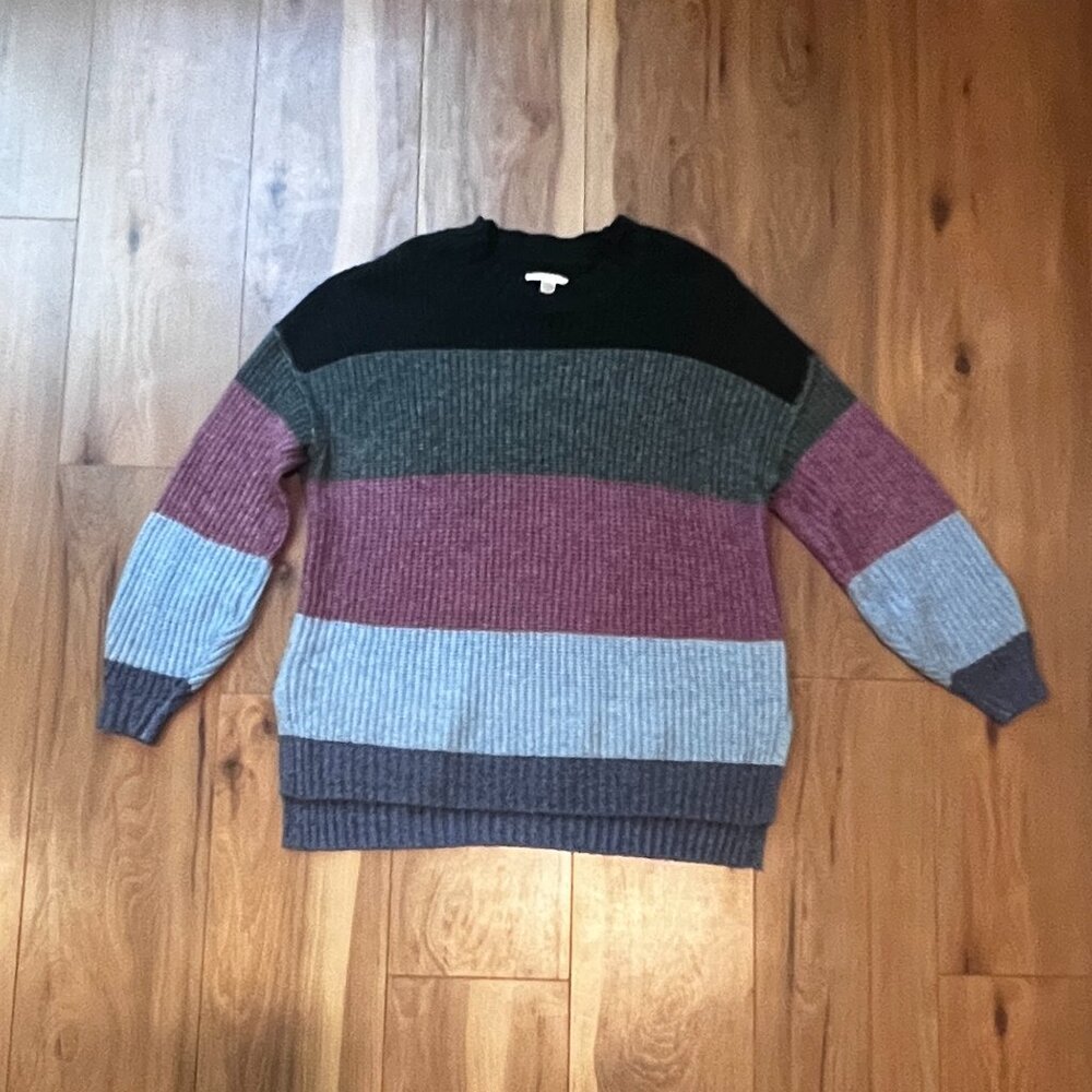 American Eagle Knit Striped Sweater